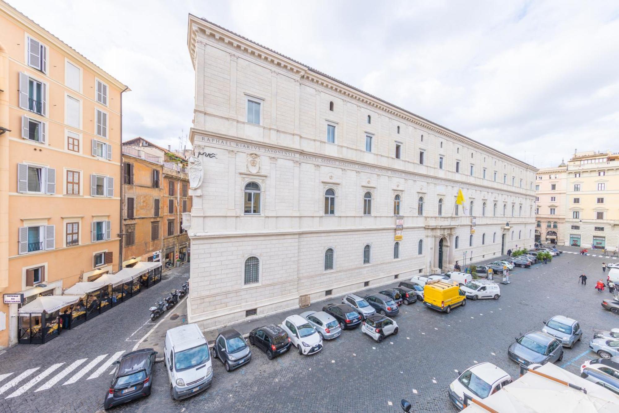 Ac21 - Palazzetto Campo De' Fiori — Photos 1